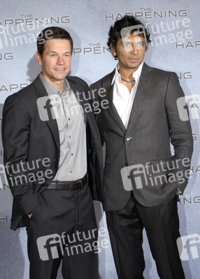 Mark Wahlberg, M. Night Shyamalan