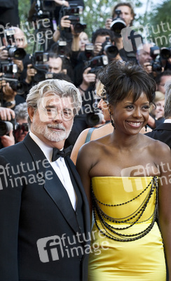 George Lucas mit Partnerin Melody Hoffman
