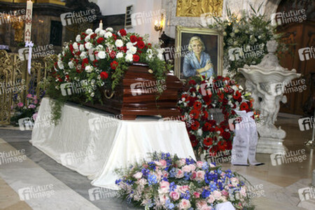 Sarg von Heidi Kabel