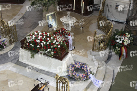 Sarg von Heidi Kabel