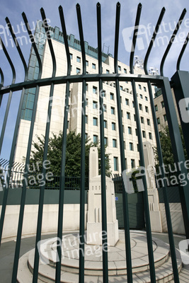 Hauptsitz des MI6 bei Vauxhall Cross