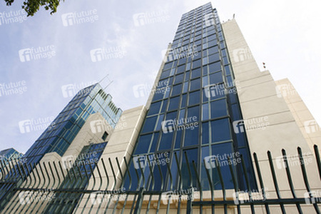 Hauptsitz des MI6 bei Vauxhall Cross