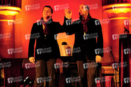 Marc Marshall, Jay Alexander