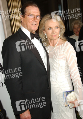 Roger Moore mit Gattin Christina 'Kiki' Tholstrup