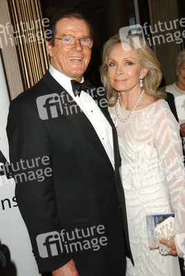 Roger Moore mit Gattin Christina 'Kiki' Tholstrup