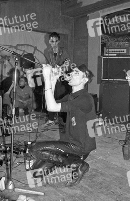 Blixa Bargeld, Mark Chung