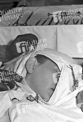 Schönheitsoperation