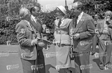 Carl Raddatz, France Roche, Bernard Blier