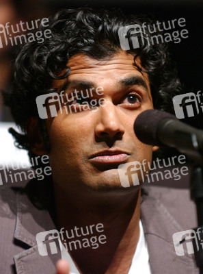 Sendhil Ramamurthy
