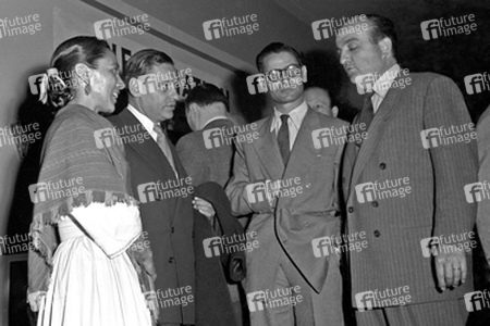 Rosaura Revueltas, Bernard Blier