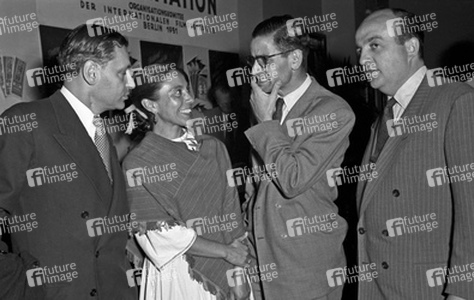 Rosaura Revueltas, Bernard Blier