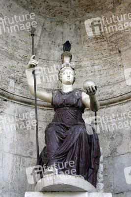 Palazzo Senatorio / Senatorenpalast