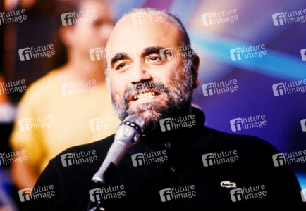 Demis Roussos