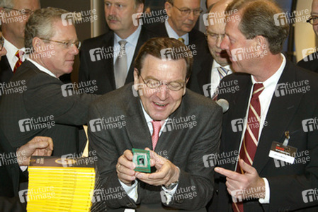 Gerhard Schröder, Johann Weihen