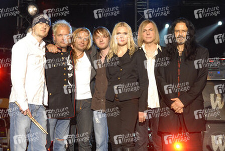 SSebastian Reznicek, Reinhard Petereit, Uwe Hassbecker, Daniel Hassbecker, Anna Loos, Ritchie Barton, Jäcki Reznicek