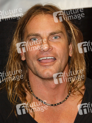 Evan Stone