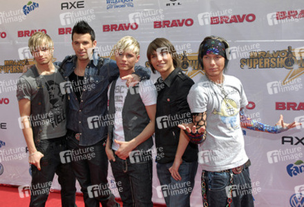 Richie Stringini, Jay Khan, Chris Watrin, Vince Thomas, Izzy Gallegos