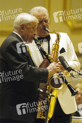 Hugo Strasser, Max Greger