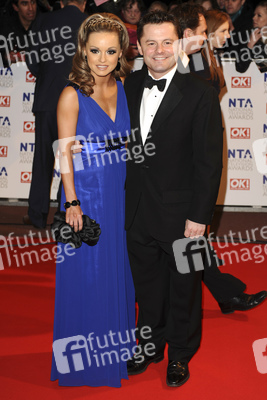 Ola Jordan, Chris Hollins