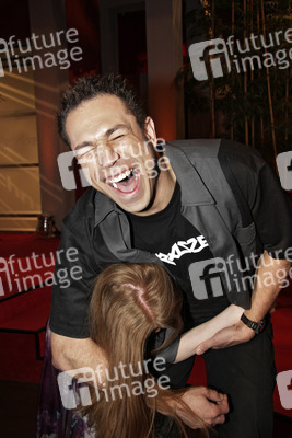 Sina Valeska Jung, Evil Jared Hasselhoff