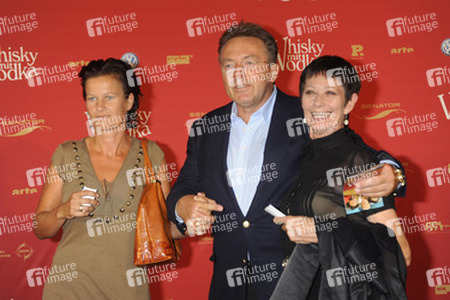 Peter-Michael Diestel mit Ehefrau Simone, Emöke Pösteny