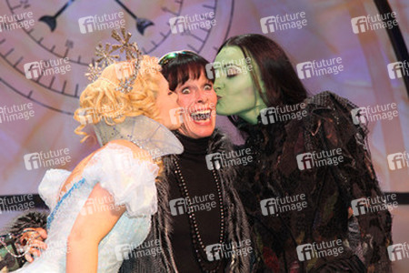 Geraldine Chaplin mit Cast