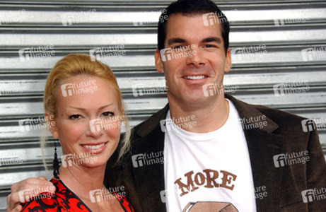 Kim Wolfe, Brandon Molale