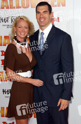 Kim Wolfe, Brandon Molale