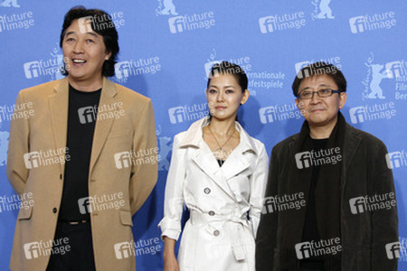 Osor Bat-Ulzii, Suh Jung, Zhang Lu