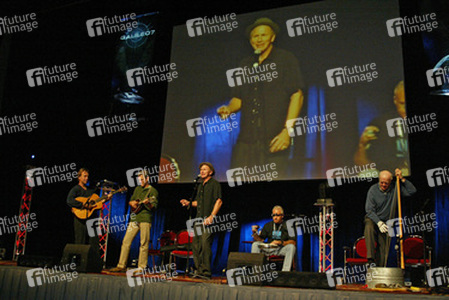 Casey Biggs, Steve Rankin, Vaughn Armstrong, William Jones, Richard Herd