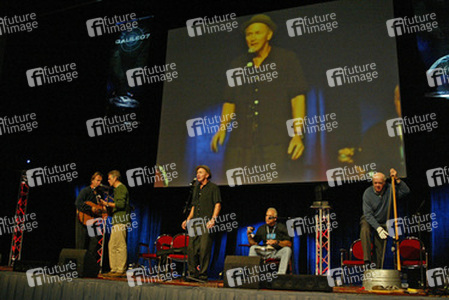 Casey Biggs, Steve Rankin, Vaughn Armstrong, William Jones, Richard Herd