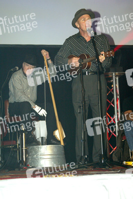 Richard Herd, Vaughn Armstrong