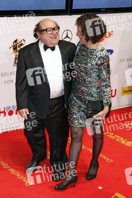 Danny DeVito, Rhea Pearlman