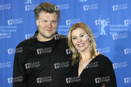 Petri Kotwica, Outi Mäenpää