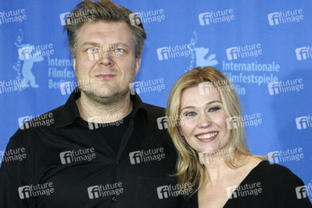 Petri Kotwica, Outi Mäenpää