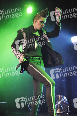 Elly Jackson (La Roux)