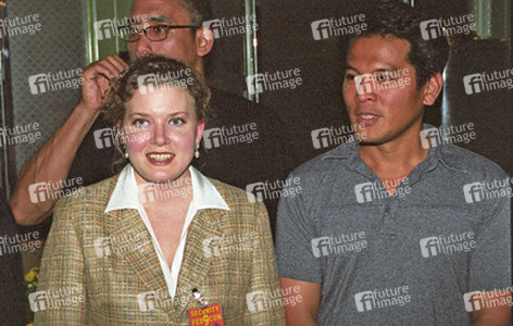 Jennifer Lien, Von Flores