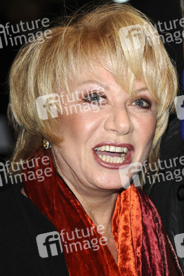 Elaine Paige