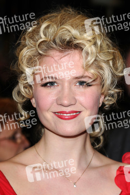 Scarlett Strallen