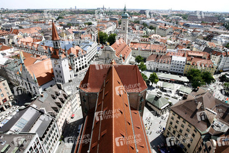 Altes Rathaus, Heilig-Geist-Kirche, Pfarrkirche Sankt Peter