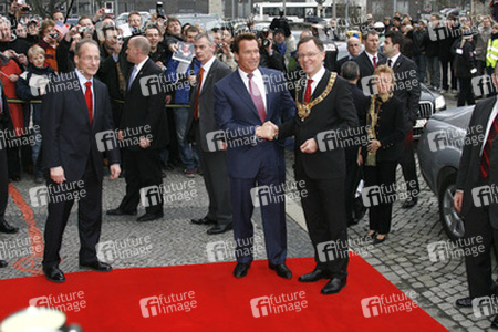 Arnold Schwarzenegger, Stephan Weil