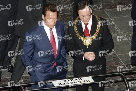 Arnold Schwarzenegger, Stephan Weil