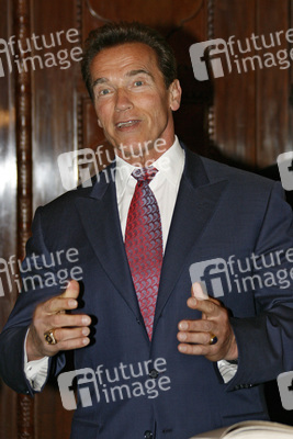 Arnold Schwarzenegger