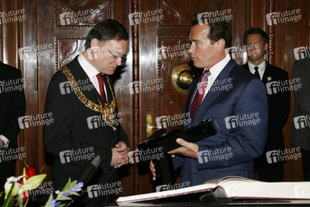 Stephan Weil, Arnold Schwarzenegger