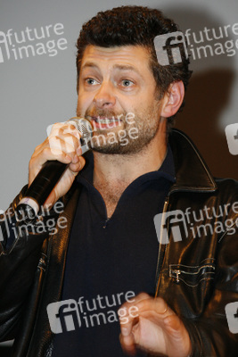 Andy Serkis