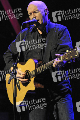 Midge Ure (Slik, PVC2, The Rich Kids, Ultravox)