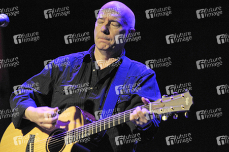 Midge Ure (Slik, PVC2, The Rich Kids, Ultravox)