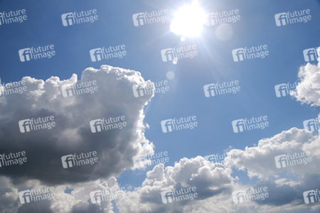 Sonne und Wolken