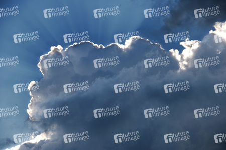 Wolke mit Lichtkranz