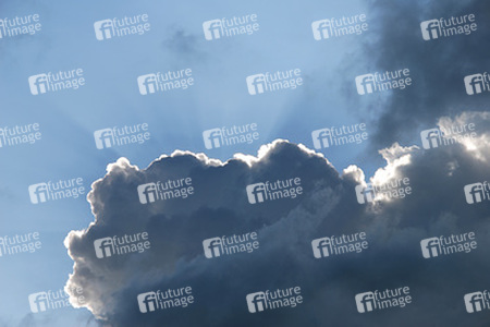 Wolke mit Lichtkranz